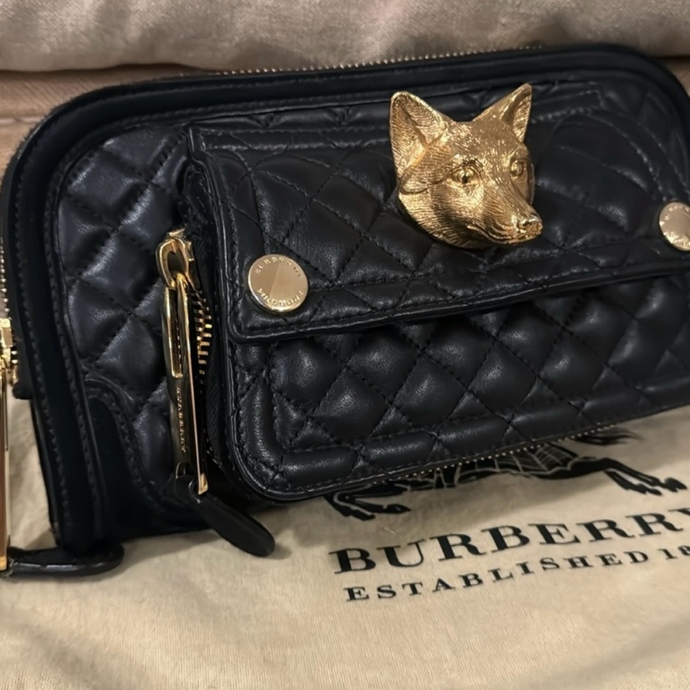 Authentic Burberry Fox Head Clutch - Picture 3 of 14